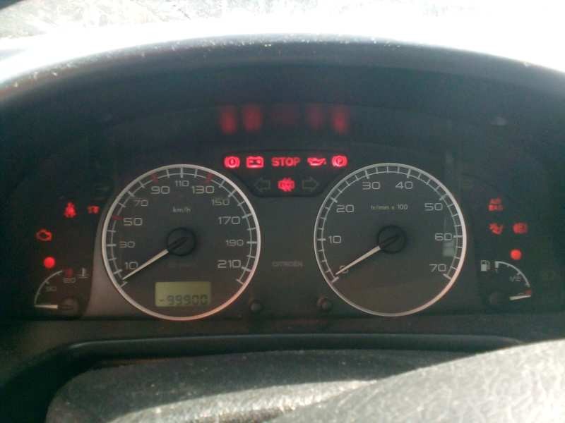 citroen xsara berlina del año 2003