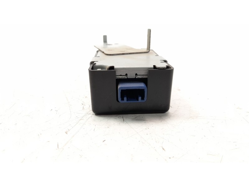 Recambio de modulo electronico para toyota rav 4 referencia OEM IAM 8974042190 61G035000 