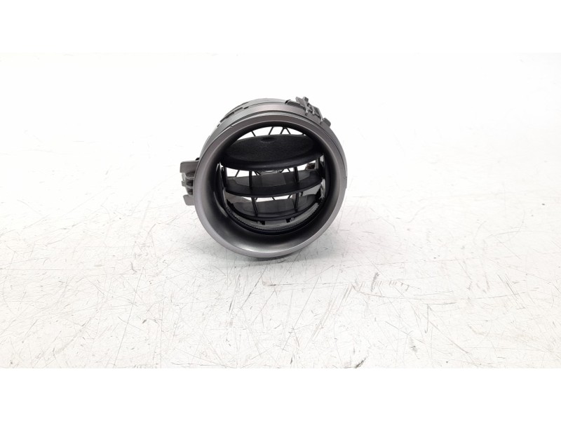 Recambio de rejilla aireadora para toyota rav 4 referencia OEM IAM 5566042060  