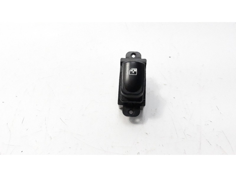 Recambio de mando elevalunas delantero derecho para hyundai i20 city s referencia OEM IAM 202005491  