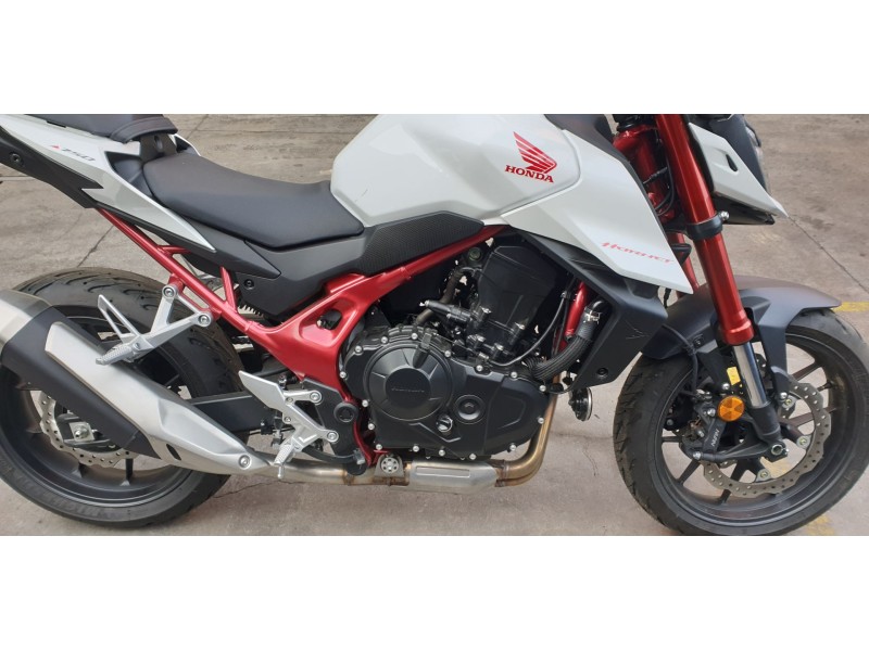 Recambio de abs para honda cb 750 hornet referencia OEM IAM 57110MLBD01  