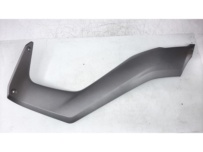 Recambio de moldura para yamaha nmax nmax 125 referencia OEM IAM B6F173100  