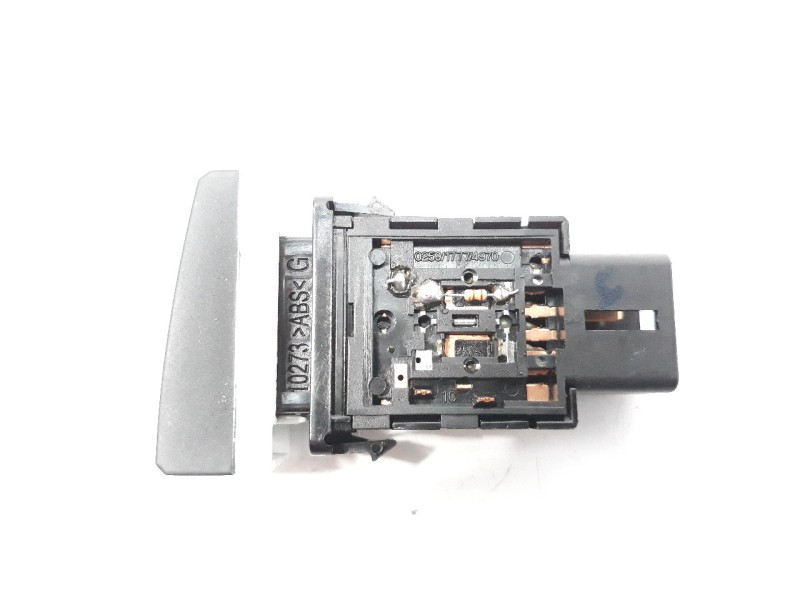 Recambio de interruptor para hyundai i20 city s referencia OEM IAM 202007239  