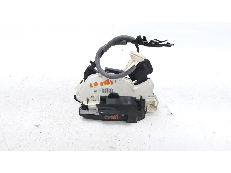Recambio de cerradura puerta delantera izquierda para volkswagen golf vii lim. 1.6 16v tdi dpf referencia OEM IAM 5TB837015C  
