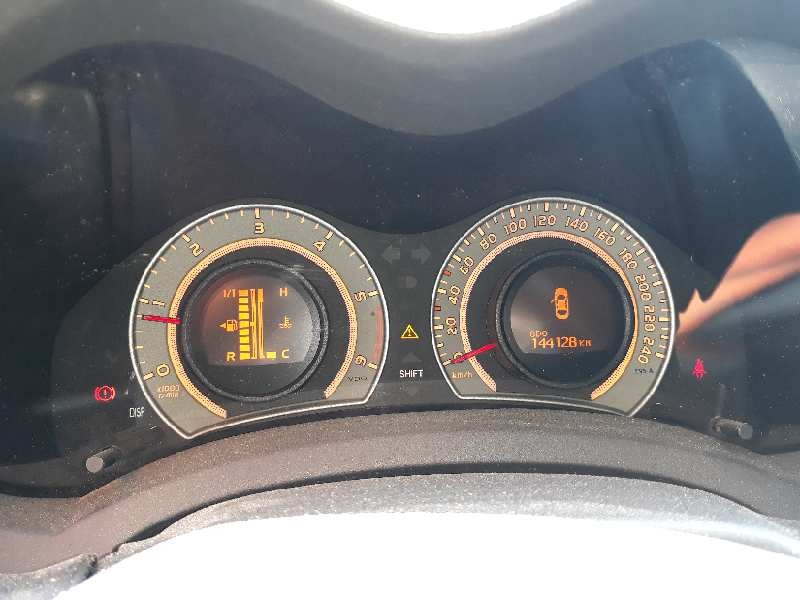 toyota auris del año 2008