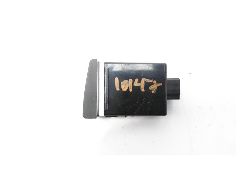 Recambio de interruptor para hyundai i20 city s referencia OEM IAM 937001J850  