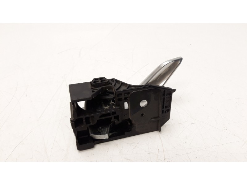 Recambio de maneta interior delantera derecha para mazda cx-5 2.2 turbodiesel cat referencia OEM IAM KD53T8314  
