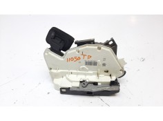 CERRADURA PUERTA TRASERA DERECHA 5K4839016Q 