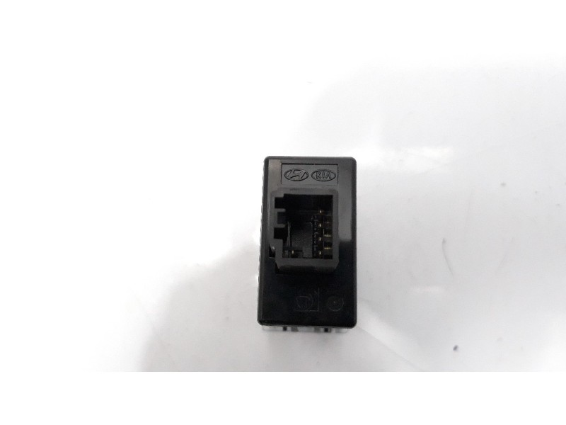Recambio de interruptor para hyundai i20 city s referencia OEM IAM 937001J850  
