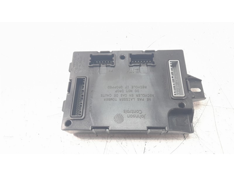 Recambio de modulo electronico para smart forfour 0.9 turbo cat referencia OEM IAM 284B15944R  