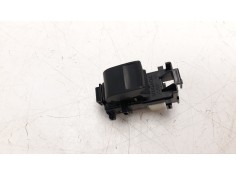 MANDO ELEVALUNAS DELANTERO DERECHO 848100D030 