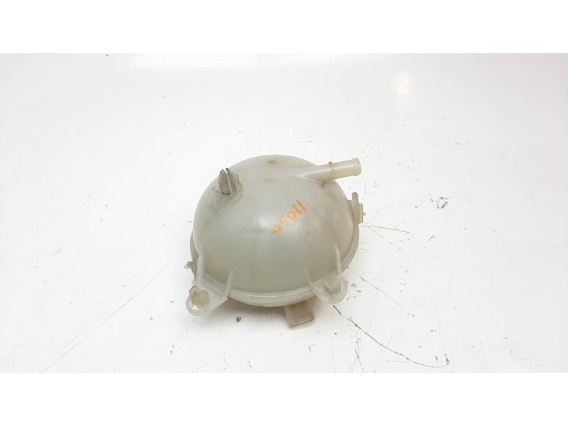 Recambio de deposito expansion para volkswagen golf vii lim. 1.6 16v tdi dpf referencia OEM IAM 5Q0121407G  