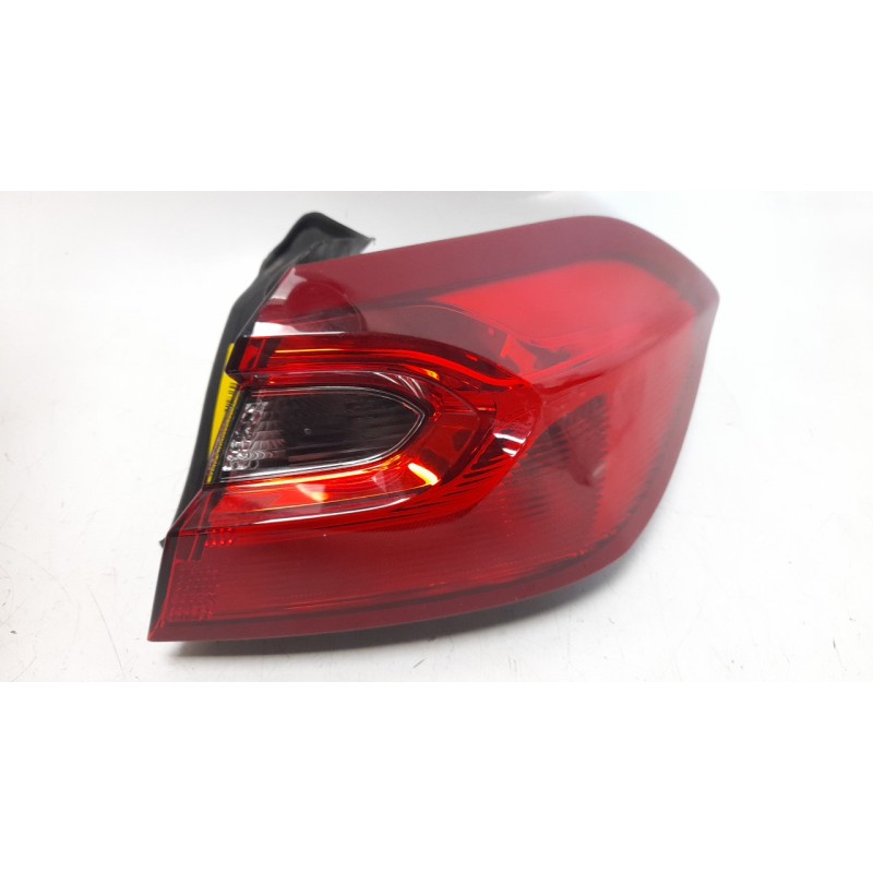 Recambio de piloto trasero derecho para ford fiesta (ce1) 1.0 ecoboost cat referencia OEM IAM H1BB13404BH  