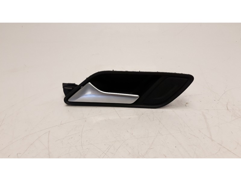 Recambio de maneta interior trasera izquierda para audi a3 sportback (8va) 2.0 16v tdi referencia OEM IAM 8V4839019  