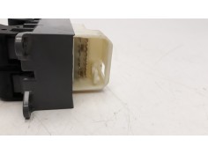 Recambio de mando elevalunas delantero izquierdo para toyota rav 4 2.0 d-4d cat referencia OEM IAM 8482042210   2