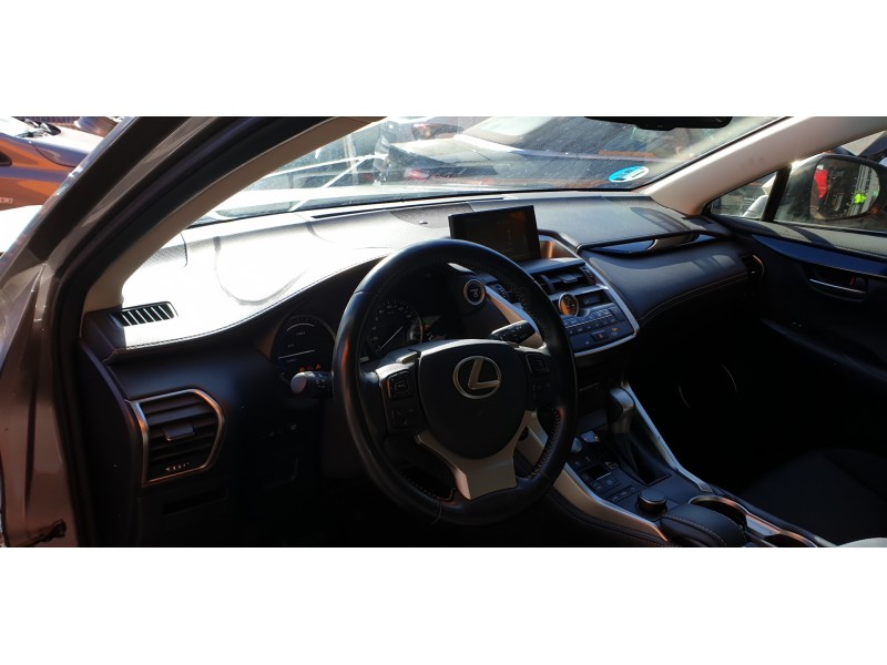 lexus nx del año 2015