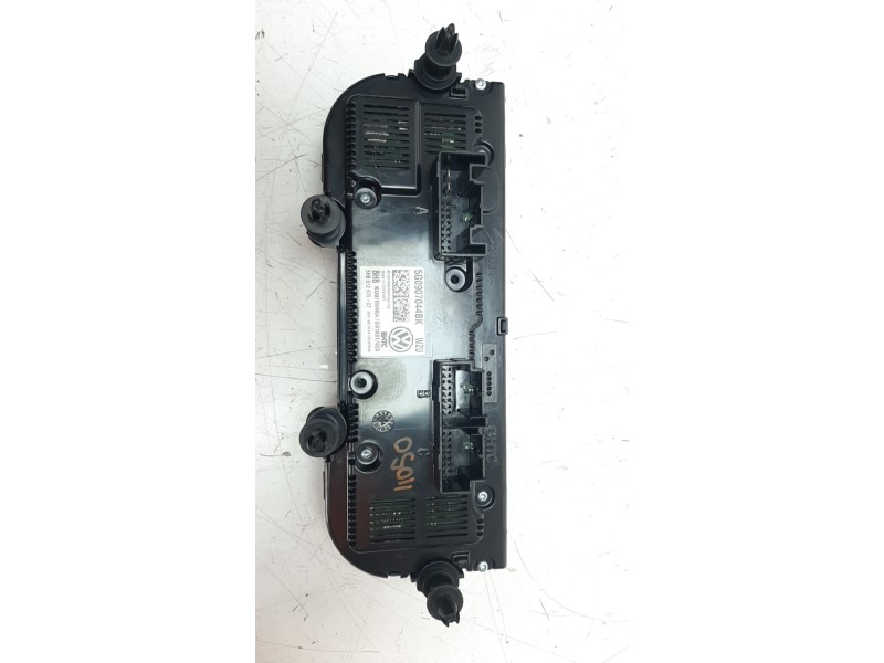 Recambio de mando climatizador para volkswagen golf vii lim. 1.6 16v tdi dpf referencia OEM IAM 5G0907044BK  