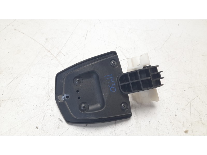 Recambio de tapa exterior combustible para honda forza 125 forza 125 referencia OEM IAM 64405K0BT00ZA  