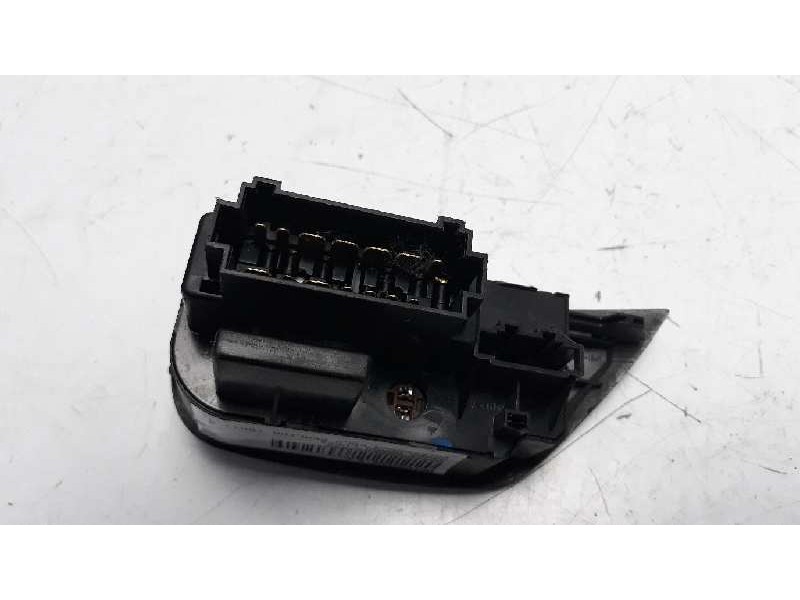 Recambio de mando luces para volkswagen polo berlina (6n1) básico referencia OEM IAM 6N1941531H  