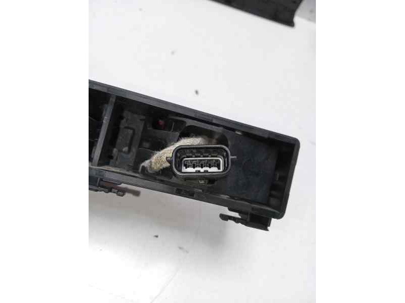 Recambio de maneta exterior delantera izquierda para renault scenic iv grand zen referencia OEM IAM 806078862R 1293M 