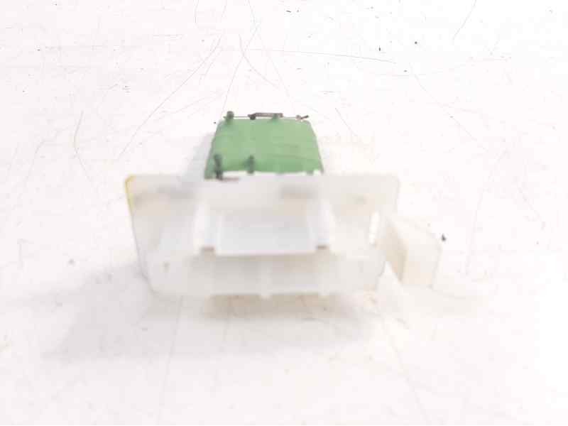 Recambio de resistencia calefaccion para dacia duster ambiance 4x2 referencia OEM IAM 6001551674  