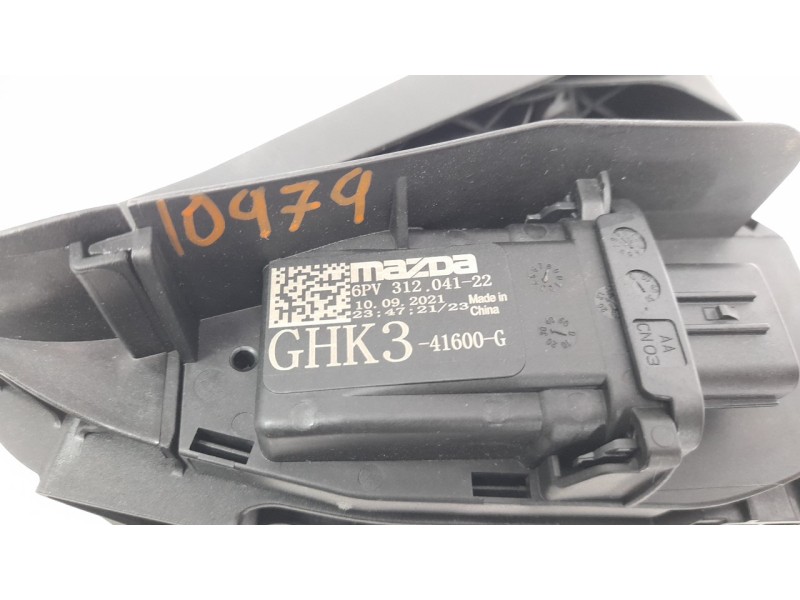 Recambio de potenciometro pedal para mazda 2 lim. () 1.5 16v cat referencia OEM IAM GHK341600G 6PV31204122 