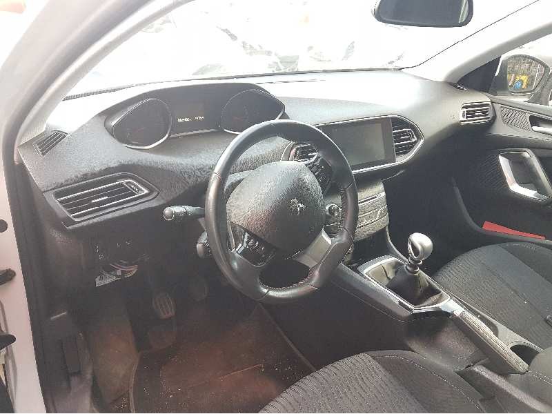 peugeot 308 del año 2014