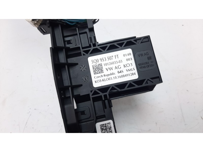Recambio de mando multifuncion para volkswagen golf vii lim. 1.6 16v tdi dpf referencia OEM IAM 5Q0953507FT  