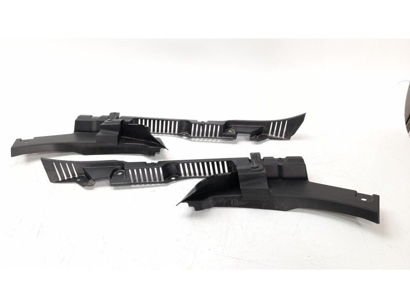 Recambio de torpedo para volvo xc60 referencia OEM IAM 32216109  