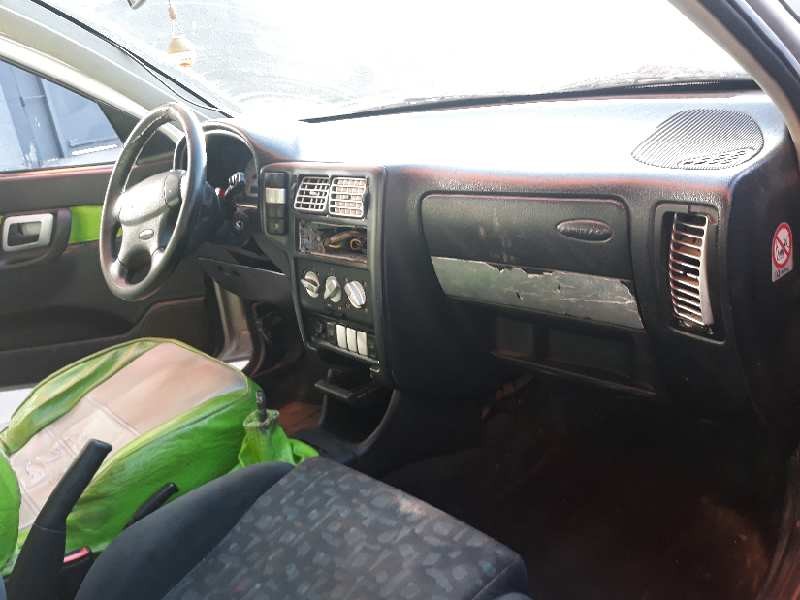 seat cordoba berlina (6k2) del año 1999