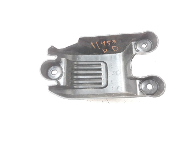Recambio de moldura para yamaha mt-125 referencia OEM IAM B1VF137X00  