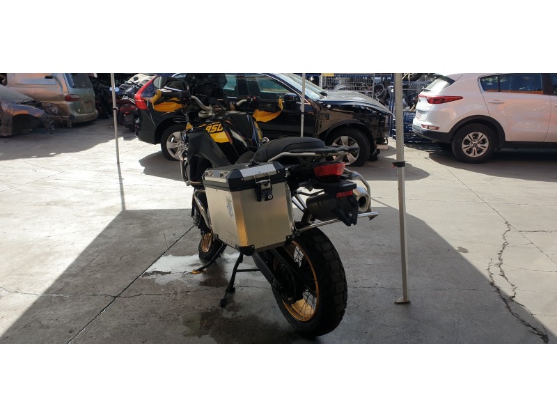 bmw f 850 gs del año 2021