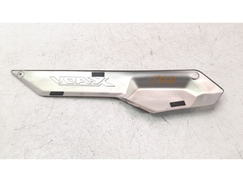 Recambio de moldura para honda x-adv x-adv referencia OEM IAM 64555MKHD00  