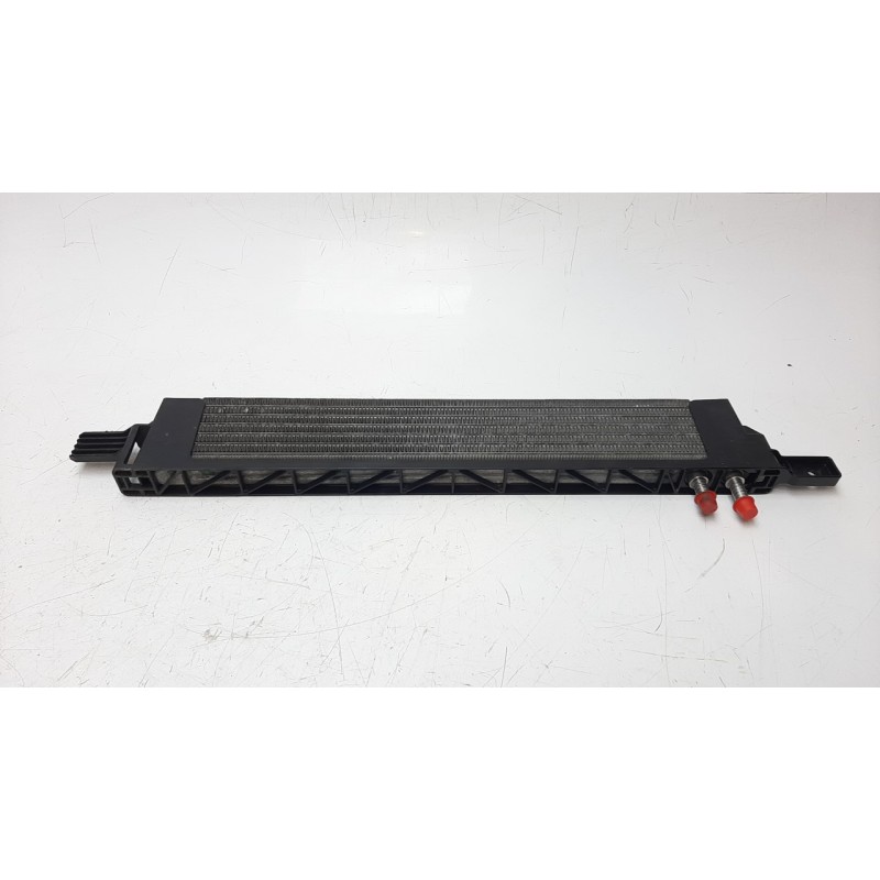 Recambio de radiador aceite para ford mustang 5.0 ti-vct v8 cat referencia OEM IAM FR337A095AB  