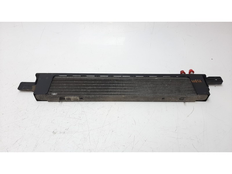 Recambio de radiador aceite para ford mustang 5.0 ti-vct v8 cat referencia OEM IAM FR337A095AB  