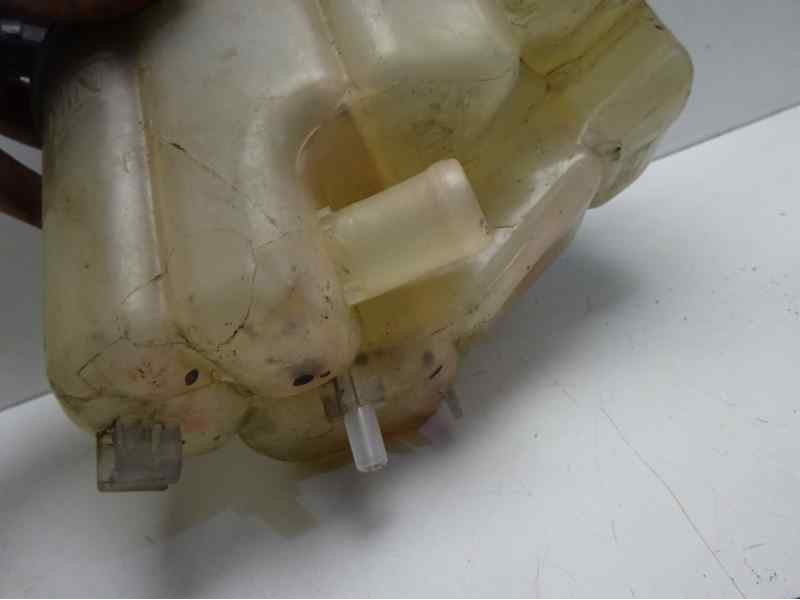 Recambio de deposito expansion para ford focus berlina (cap) ghia referencia OEM IAM 1425193  