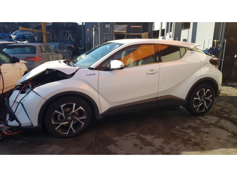 toyota c-hr del año 2020