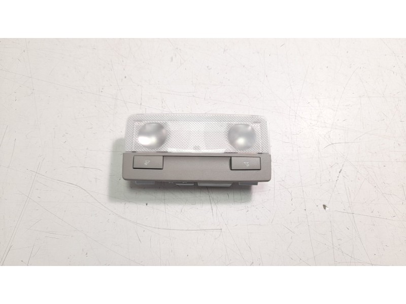 Recambio de luz interior para opel astra j lim. 1.6 cdti dpf referencia OEM IAM 167352  