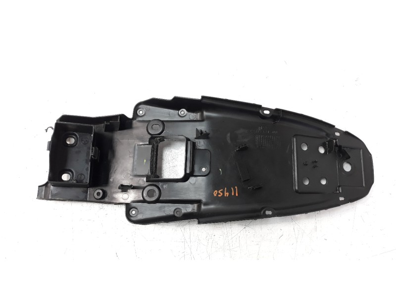 Recambio de moldura para yamaha mt-125 referencia OEM IAM BFGF161100  