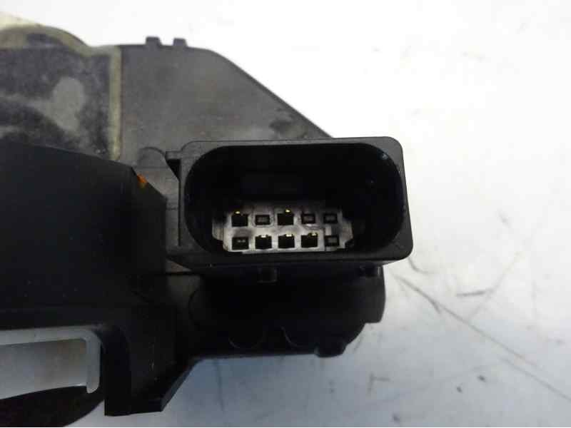 Recambio de cerradura puerta delantera derecha para opel astra j lim. excellence referencia OEM IAM 13579523  
