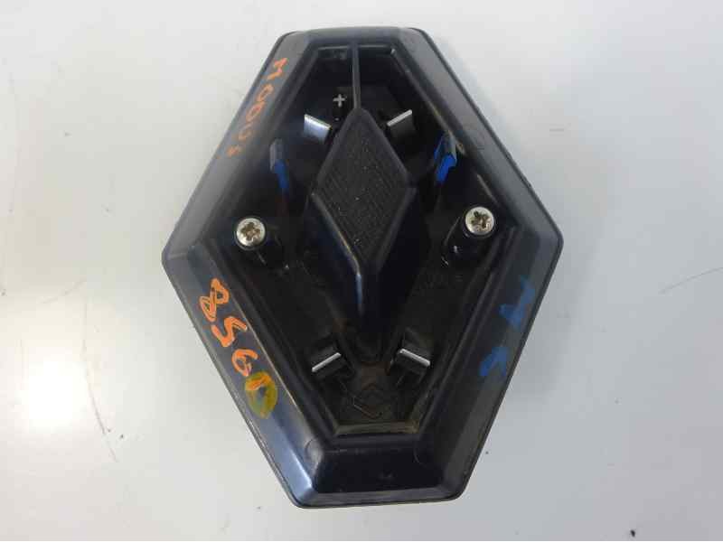 Recambio de rejilla delantera para renault grand modus authentique referencia OEM IAM 8200259267  