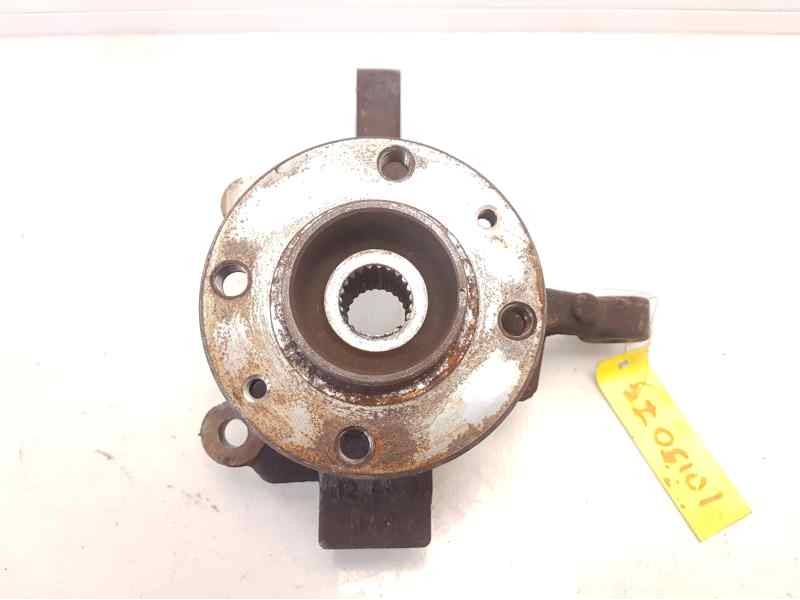 Recambio de mangueta delantera izquierda para renault clio iii dynamique referencia OEM IAM 8200345944  