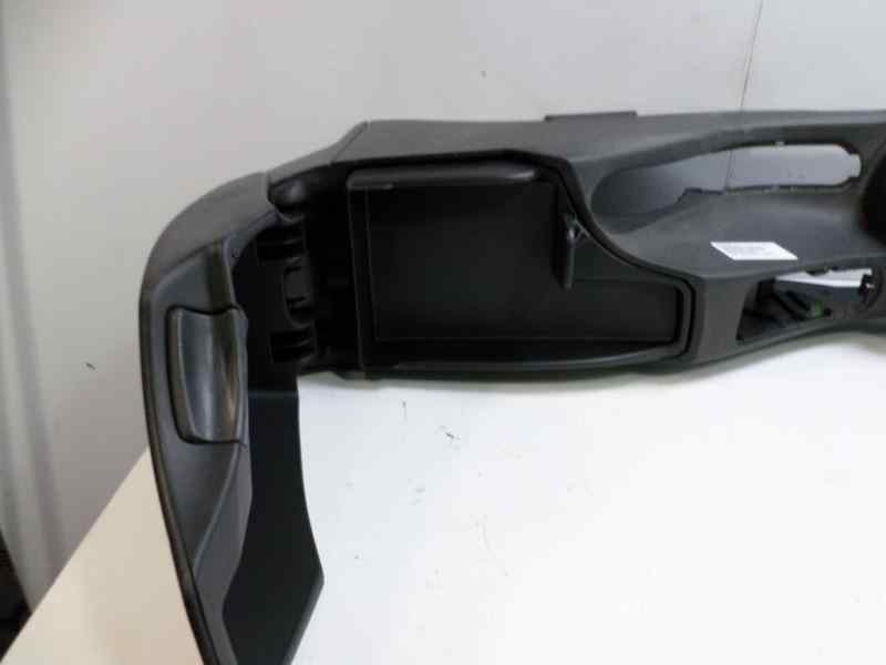 Recambio de apoyabrazos central para seat altea (5p1) sport-up referencia OEM IAM   