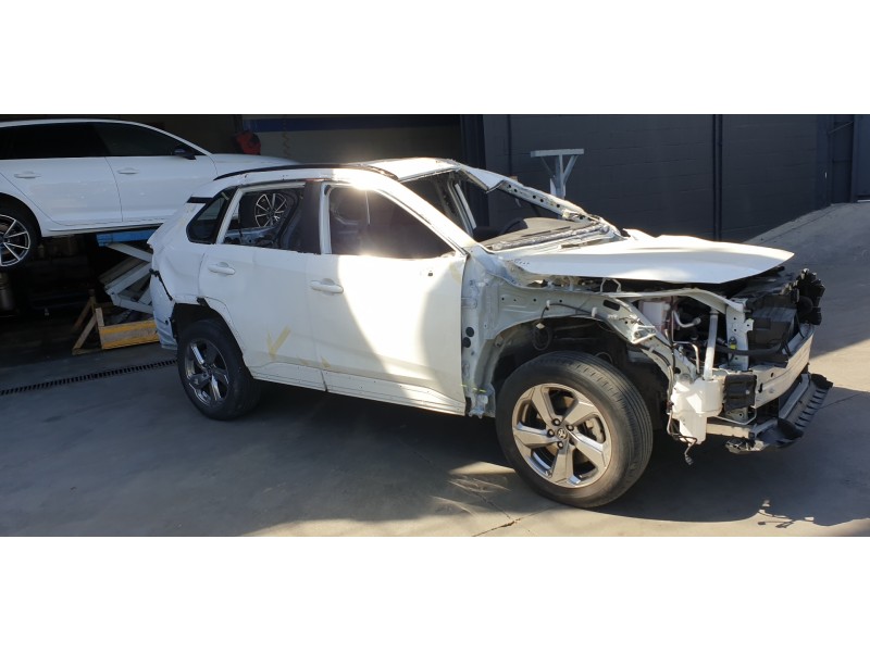 toyota rav4 del año 2020