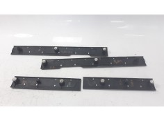 Recambio de moldura para ssangyong rexton w 2.0 td cat referencia OEM IAM 7726008103   2