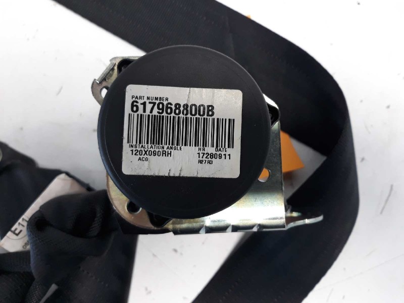 Recambio de cinturon seguridad trasero derecho para nissan juke (f15) acenta referencia OEM IAM 617968800B  