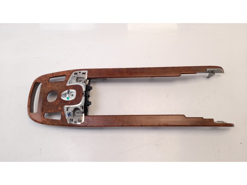 Recambio de moldura para mercedes-benz clase s (w221) berlina 4.0 cdi referencia OEM IAM A2216800334  