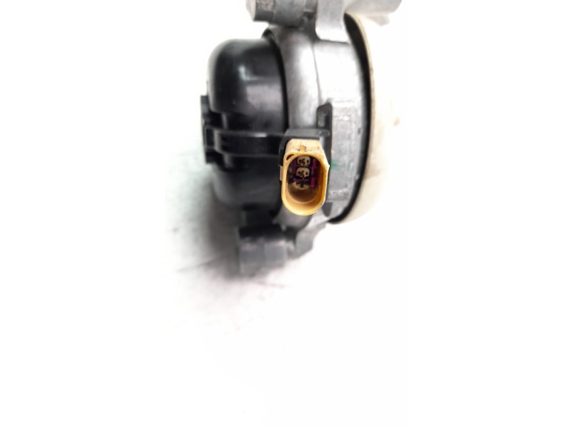 Recambio de soporte motor derecho para audi q7 4mg referencia OEM IAM 4M0399202E  
