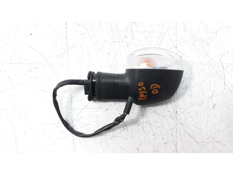 Recambio de piloto delantero derecho para yamaha mt-125 referencia OEM IAM 2PN8332000  
