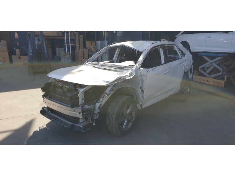 toyota rav4 del año 2020